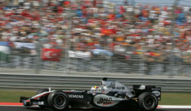 Juan Pablo Montoya, McLaren Mercedes MP4-20, 2005 Turkish Grand Prix, Istanbul, Türkiye, August 21, 2005. (Photo via Lorenzo Bellanca/LAT)