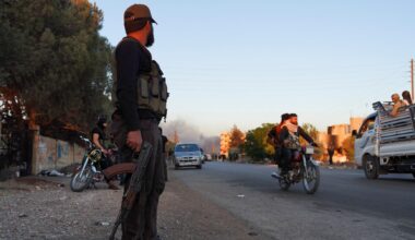 Israel and Syria agree ceasefire as Israel allows Syrian troops limited access to Sweida
