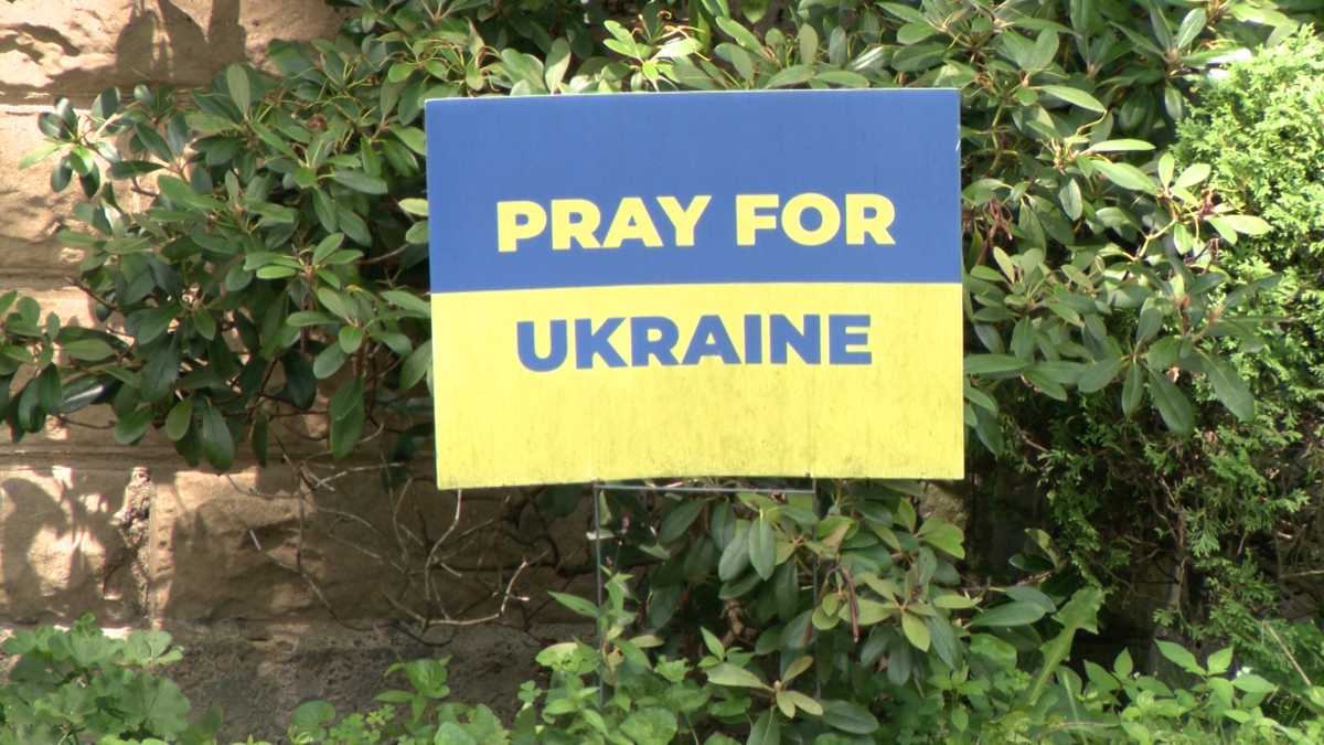 Ukrainian refugees and Pittsburgh-area sponsors fear the worst outcome as applications for renewal stall