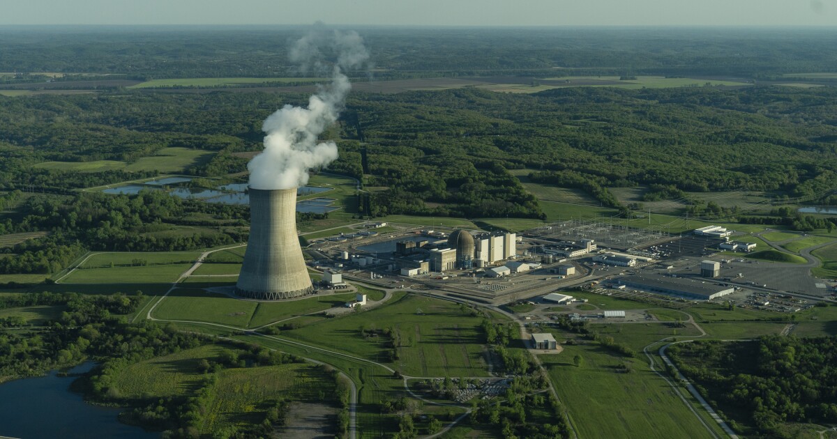 Missouri considers nuclear energy expansion at state summit