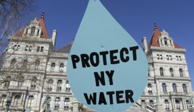 Lamont open to controversial NY pipeline as energy prices climb