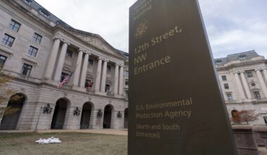 Trump’s EPA says climate pollution doesn’t endanger people : NPR