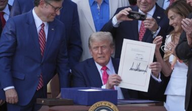 Immigrants, healthcare workers to protest Trump Medicaid cuts