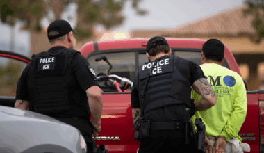 Families are losing internet access as immigration sweeps further the digital divide