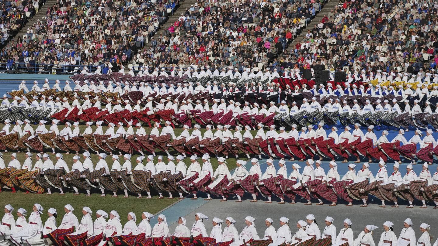 Estonia’s song celebration unites thousands of voices in Tallinn
