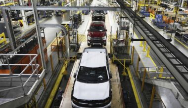 Trump's new tax cuts include break for auto loans
