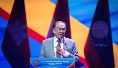 Malaysian PM warns Southeast Asia that trade war is not a ‘passing storm’