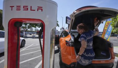 What to know about electric vehicles after federal tax credits end