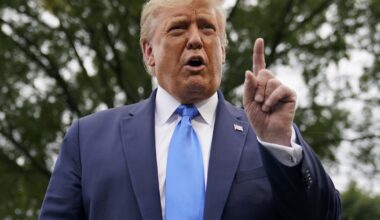 Letters to the Editor: Trump’s pettiness ‘disrespects and dishonors the American presidency’
