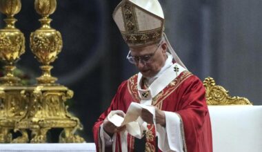 Vatican launches American-style campaign to help erase a $58-million deficit