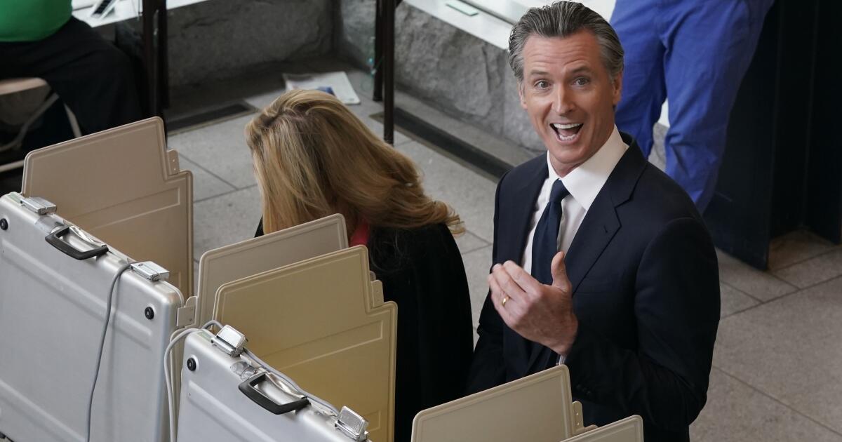 Newsom will visit South Carolina, a key presidential primary state