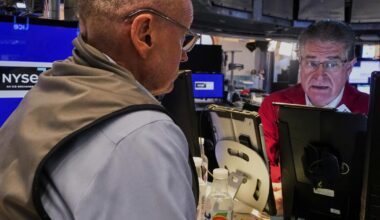 Wall Street ticks up to another record as GM and others show how tariffs are affectig them