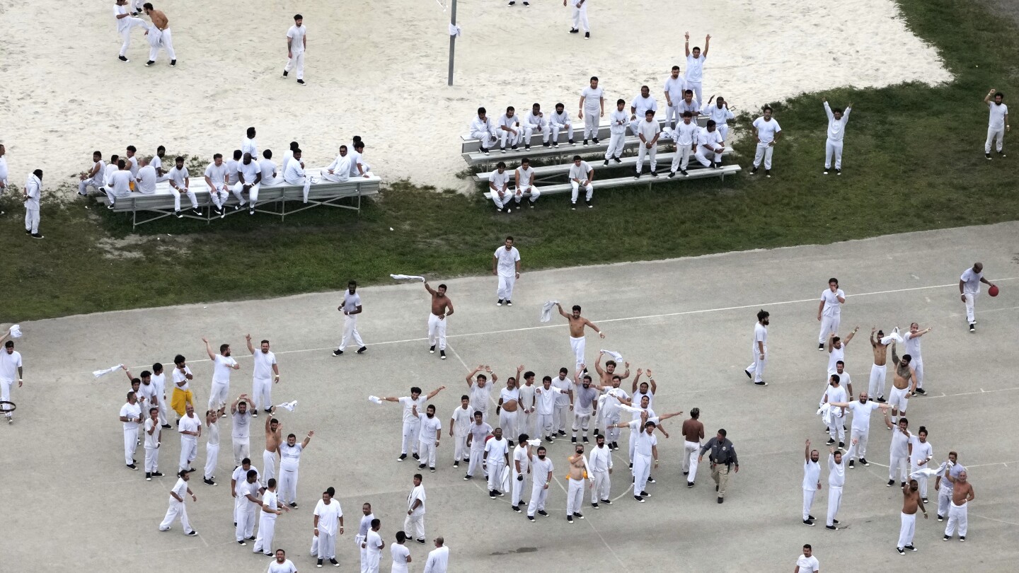 Human Rights Watch Report Alleges Rampant Abuses at Florida Immigration Detention Centers