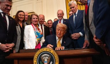 Report: President Trump is "actively working" on an NIL executive order