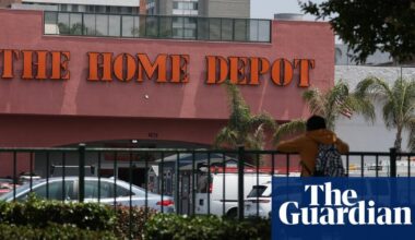 US man arrested while filming Home Depot ICE raid sues government for $1m