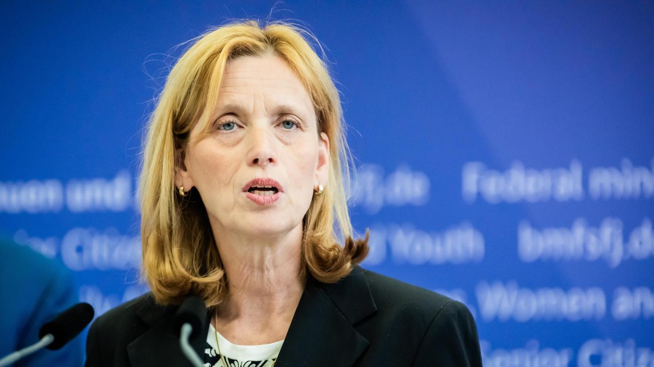 Migrationsdeckel an Schulen: Karin Prien offen für Obergrenze von migrantischen Kindern an Schulen