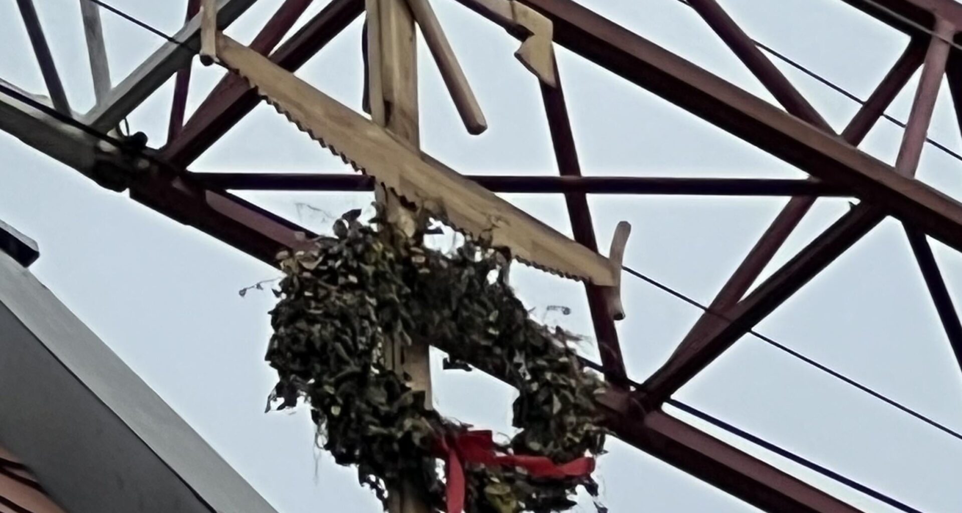 To jakaś budowlana tradycja którą przespałem?