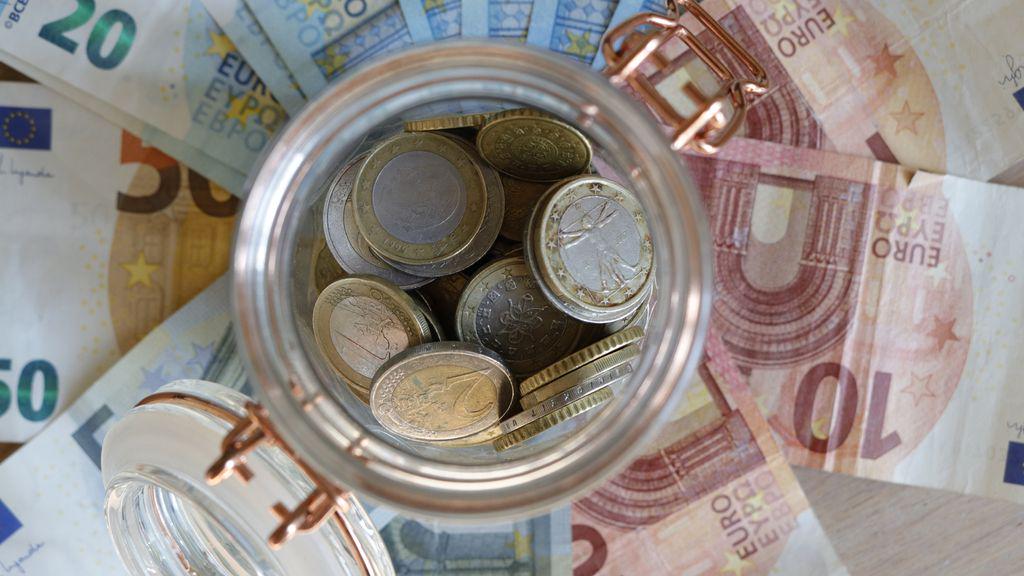 Nibud pleit voor één betaaldag van vaste lasten: 'Meer grip op je geld'