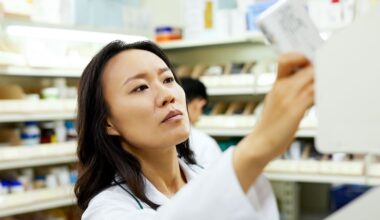 AI chatbots aid processes at NZ's Pharmac, Medsafe