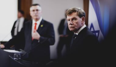 Nahostpolitik: Ex-Diplomaten fordern härtere Linie gegenüber Israel