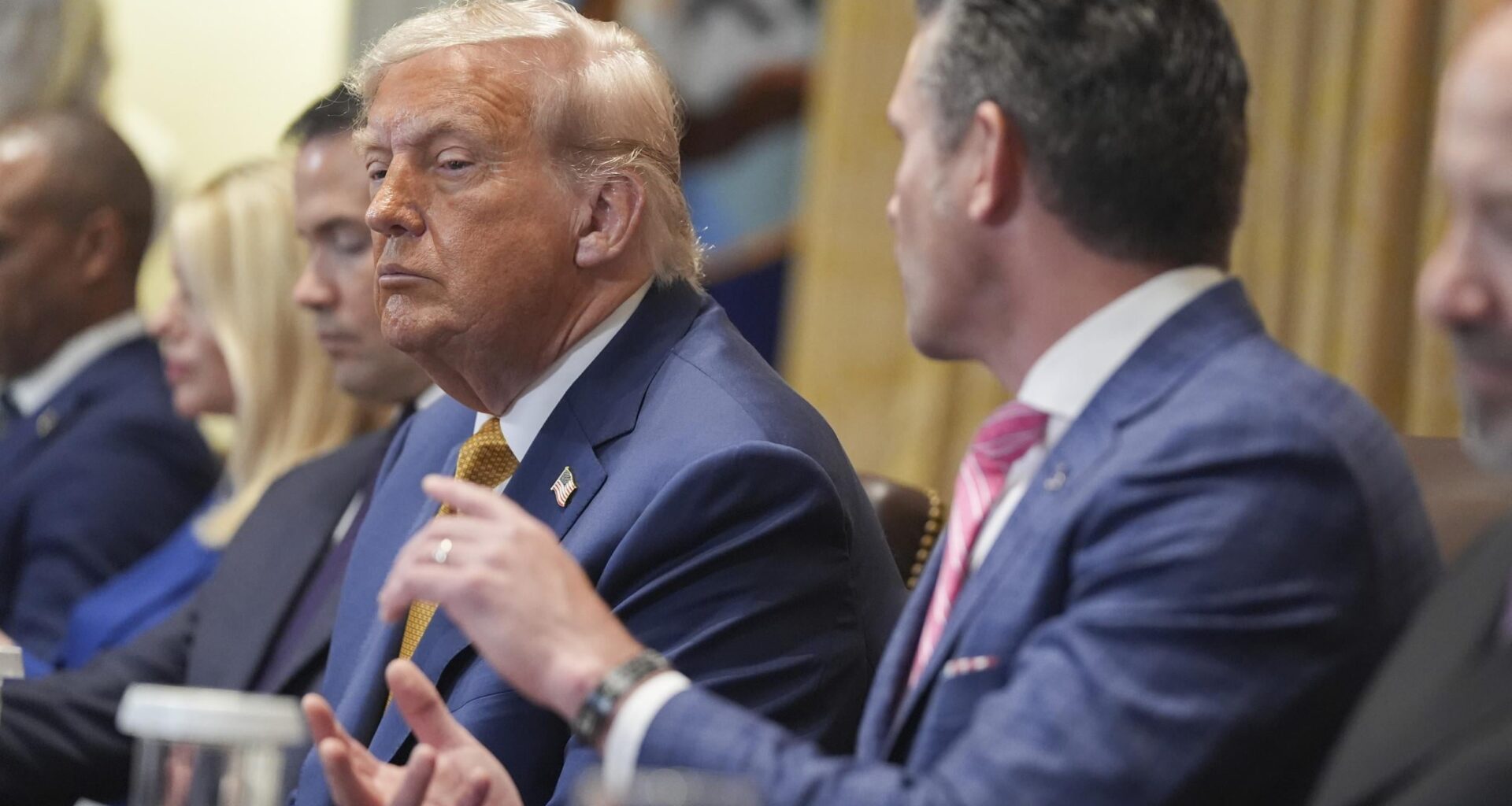 Donald Trump caught "flat-footed" by Pentagon's Ukraine weapons pause