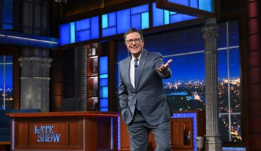 Sanders, Warren accuse CBS of canceling Colbert's show in appeal to Trump