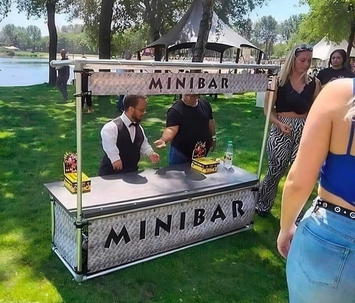 What is this, a bar for Italians?