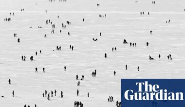 ‘Boiling frog’ effect makes people oblivious to threat of climate crisis, shows study