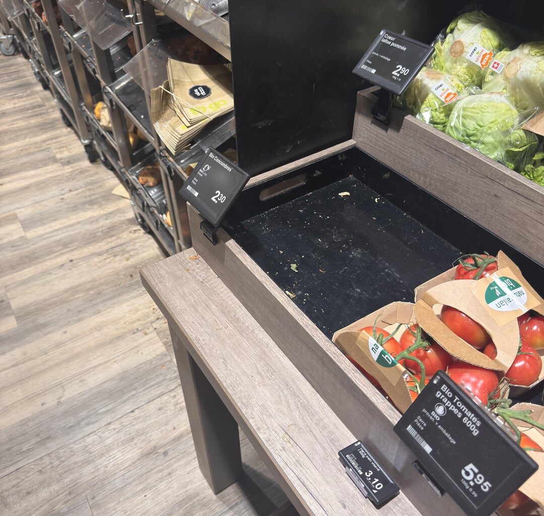 Move aside A/C, all people need are cucumbers and cheese (out of stock)