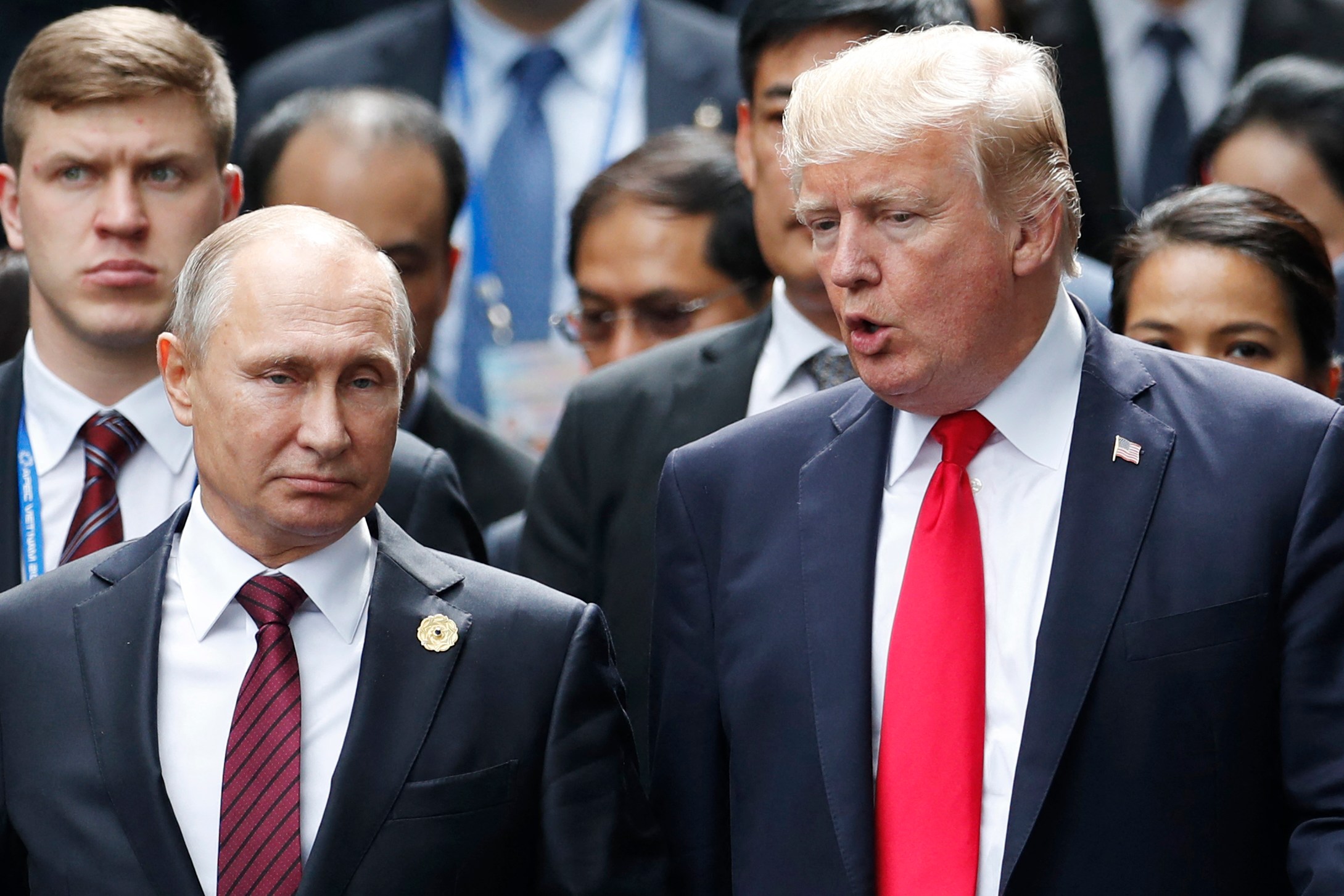Presidents Trump and Putin at the APEC summit.