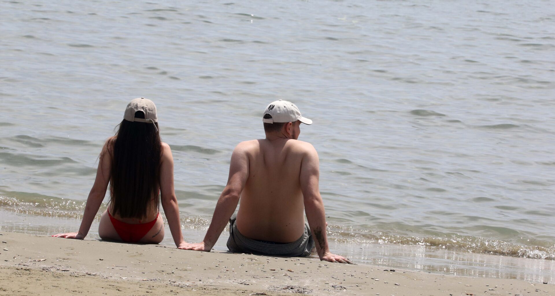 cover Heatwave grips Cyprus with highs of 38C