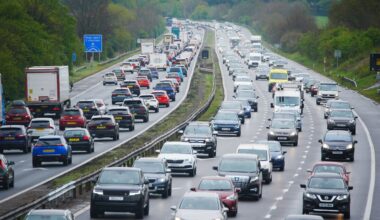 Environmental fears grow as average age of UK cars reaches record high