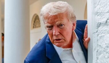 Trump, 79, Forgets the Name of the Pacific Ocean