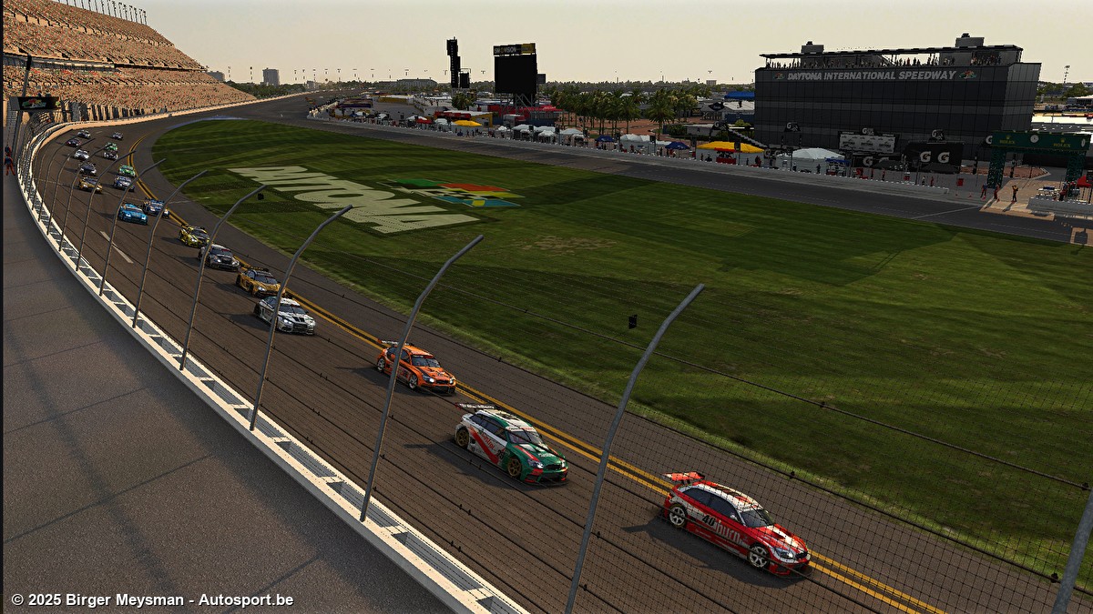 RaceRoom Nederland Silhouette - Daytona: Gunnar Rickes en Patrick de Louw openen spectaculair