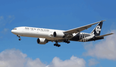 Flight attendants lose unjustified dismissal case over COVID vaccines