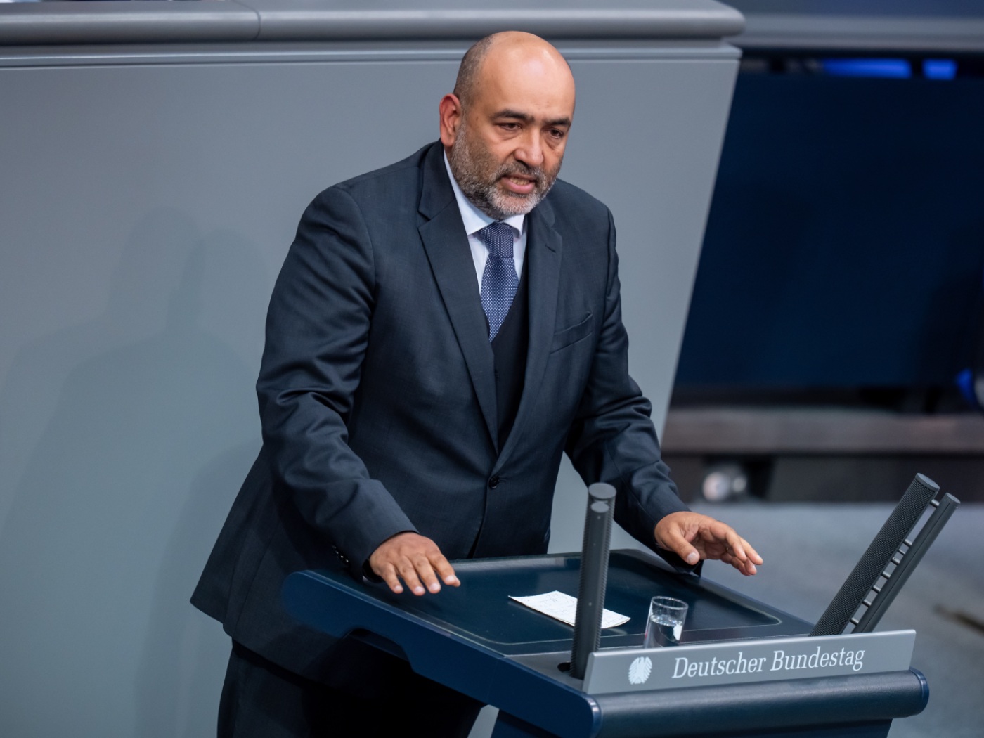 Bundestag Vice-President brings Switzerland's EU membership into play