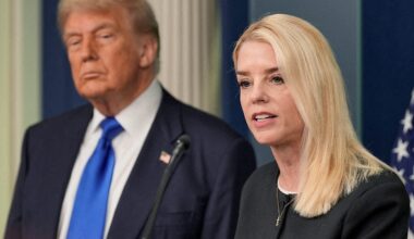 Did a donation to Pam Bondi squash a Florida probe of defunct Trump University?
