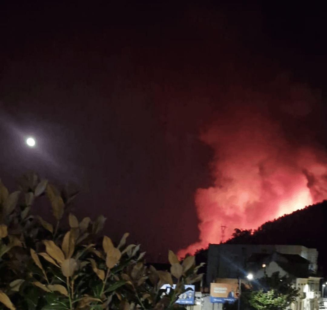 Começa um incêndio em Tabuaço/ Vila Real ...às 22:20 🤡