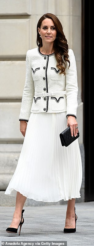 Kate owns Aquazzura's Deneuve Bow Pointy Toe Pumps in both black and blush