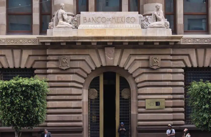 Central Bank brings interest rate to a 3-year low
