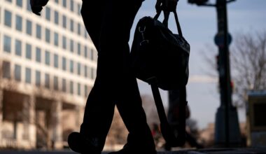 Contentious July jobs report confirms the U.S. economy is slowing sharply