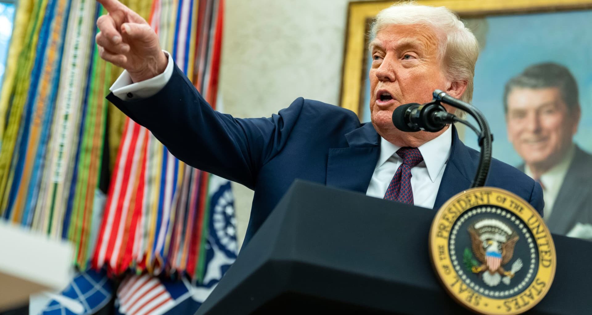 Trump's approval rating still negative while the public sours further on Democrats, CNBC survey shows