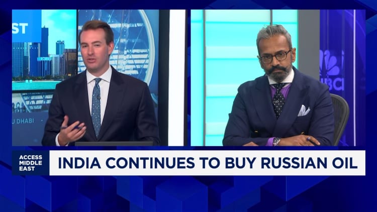 India is looking to buy Russian oil at a discount