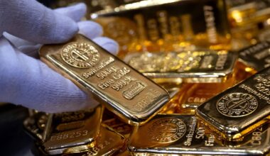 Bank of America raises gold forecast, noting threat to Fed independence