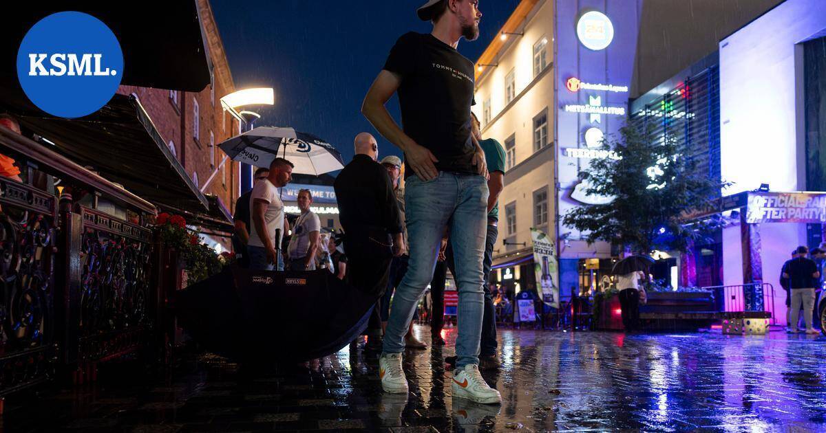 Katusoittoa, omia bileitä ja muualta tulleita takseja – seurasimme Jyväskylän ralliyötä | Keski-Suomi