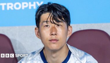 Son Heung-min applauds supporters at Seoul World Cup Stadium after playing his final game for Tottenham