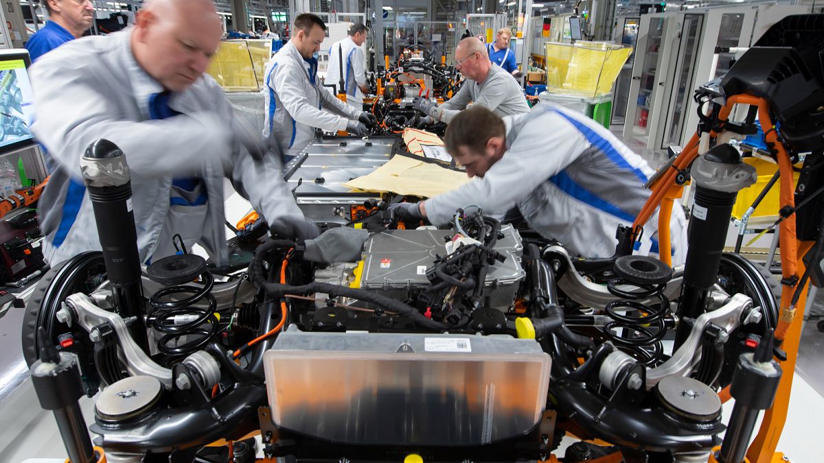 Over 1 million jobs are vacant in Germany: Which countries have the most job vacancies in Europe?