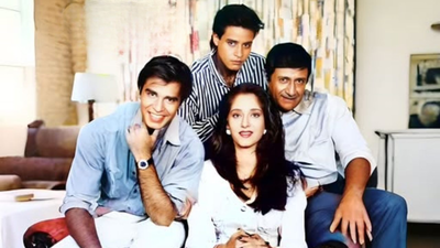 Pakistani actress Anita Ayoob once spoke about living with Dev Anand in Denmark for four weeks: ‘Unse relationship toh har kisam ka ho gaya tha’
