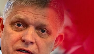 Bitter feud over bribe-convicted central banker deepens Slovakia’s budget woes – POLITICO