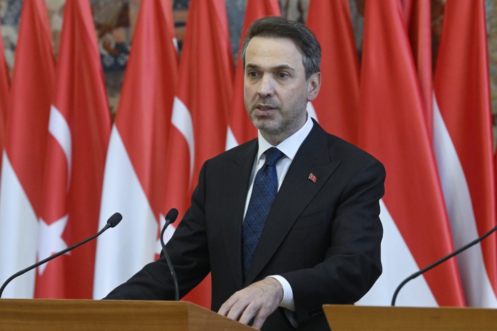 Turkey delivers Azerbaijani gas to power post-Assad Syria’s recovery